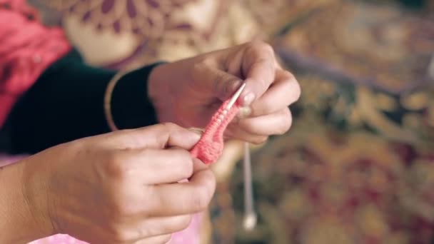 Woman Hands Knit Red Wool Needle Crafts Close Knit Work — Stock video