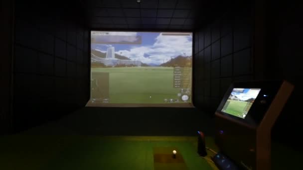 Walking Golf Simulator Room Decorated Cosy Armchairs — Stockvideo