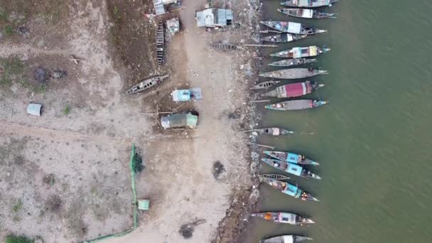 Aerial Top Shot Showing Fishing Boats Parking Deck Ghetto Poor — Stok video