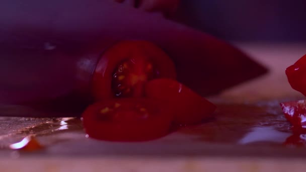 Macro Slow Motion Cutting Red Tomatoes Little Slices Wooden Board — Vídeo de Stock