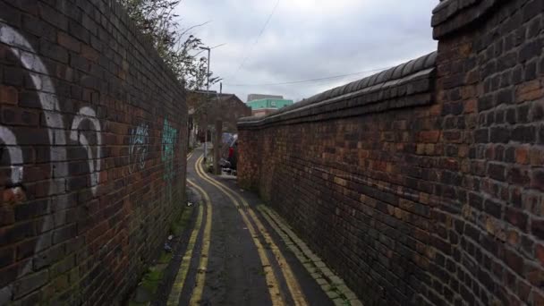 Back Alley City Centre Hanley Stoke Trent Litter Grafitti Walls — Vídeo de Stock