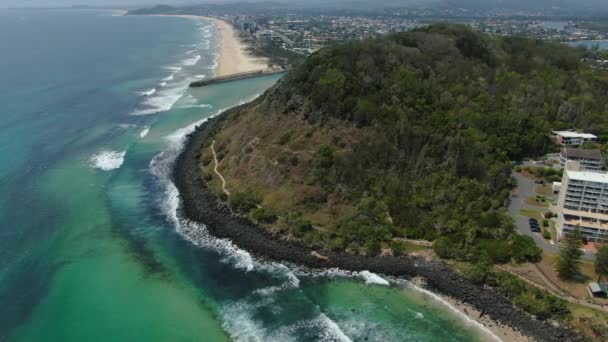 Burleigh Heads Headland Looking High Palm Beach Waves Breaking Beautiful — Video