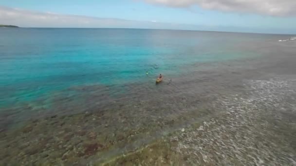 Cinematic Pull Back Aerial Traditional Fishing Boat Revealing Majestic Colorful — Vídeo de Stock