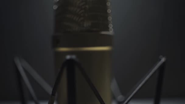 Focus Shift Voice Microphone Dark Studio Environment — Video