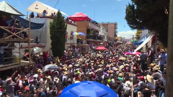 Crowd People Dancing Street Mexican Celebration Town Called Talxcala Mexico — Stock video