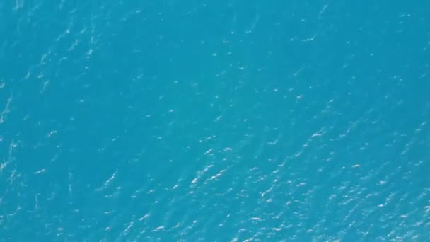 Океанский Беспилотник Сбитый Над Островом Тиоман Обнаруживает Жизни Глубоким Синим — стоковое видео