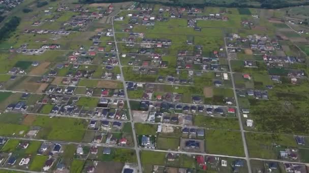 Aerial View Eastern Europen Neighborhood Scattered Houses Fields — Video Stock