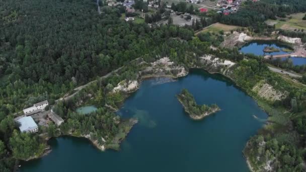 Aerial View Lake Beautiful Water Quarry Surrounded Forest Small Town — Stockvideo