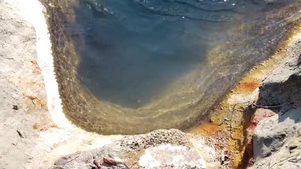 Slow Motion Water Rocks Ice Forming Bubble Ripple Surface — ストック動画