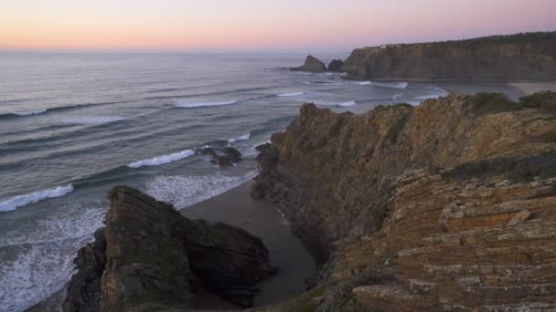 Portekiz Costa Vicentina Gün Batımında Praia Ophixe Plajı — Stok video