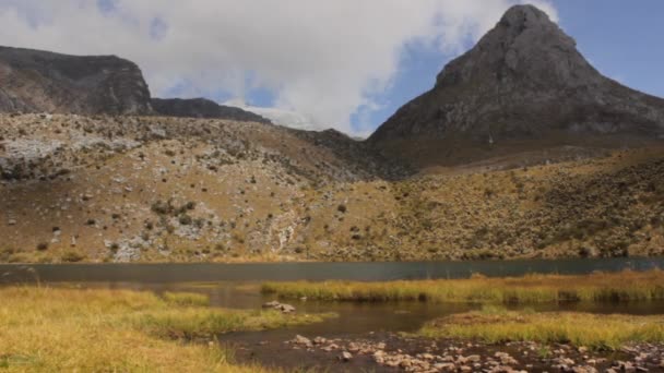 Timelapse Andes Landscape Water Clouds Moving — Vídeo de stock