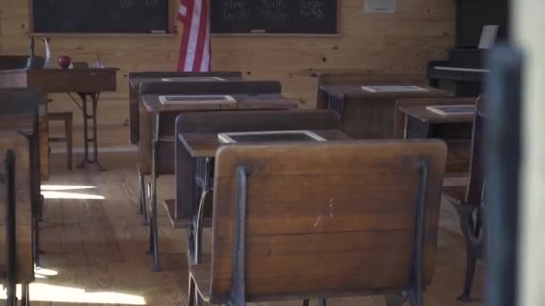 Revealing Shot Rustic Classroom Desk – stockvideo