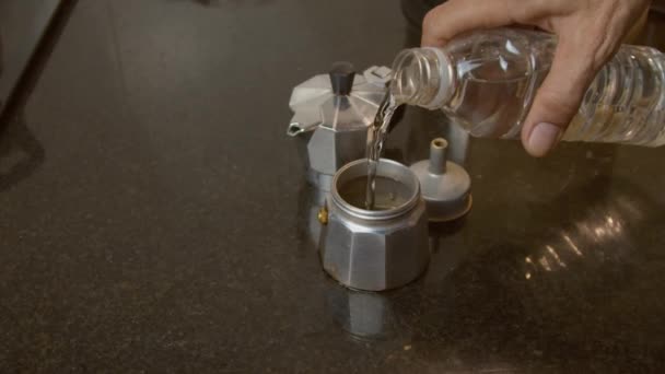 Water Being Poured Mokka Coffee Pot — Vídeo de stock