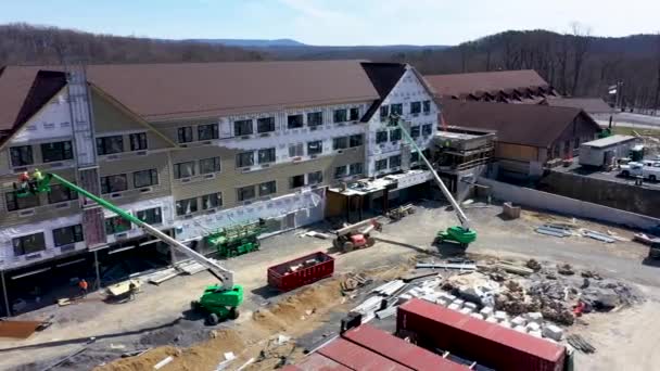 Aerial Dolly Left Focussed Cacapon State Park Lodge Construction Project — стоковое видео