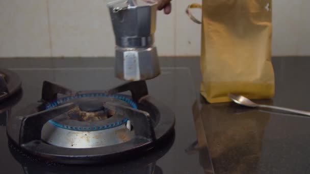 Hand Man Take Out Freshly Brewed Coffee Moka Pot Gas — Stockvideo