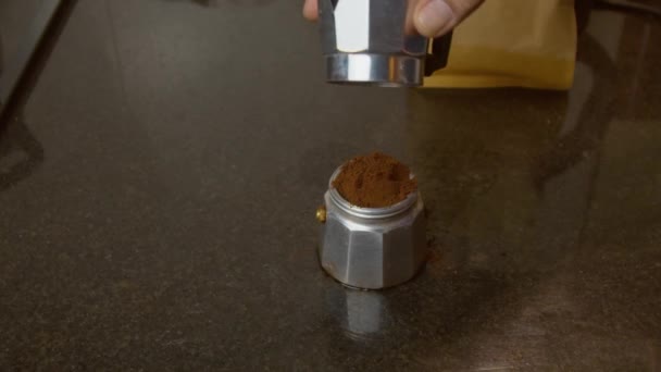 Ground Coffee Beans Moka Pot Brews Coffee Closeup Shot — ストック動画