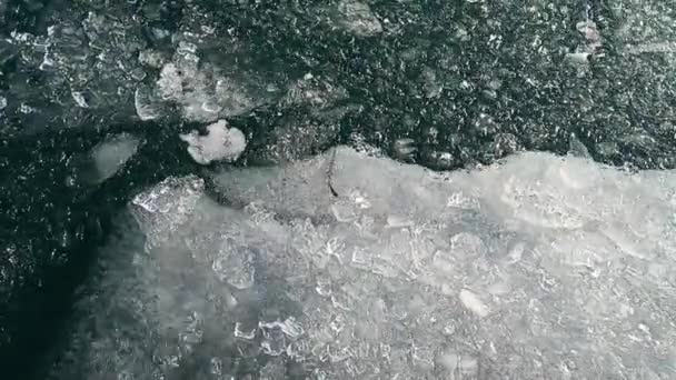 Pół Zamarznięte Jezioro Kanadzie Sezonie Zimowym — Wideo stockowe