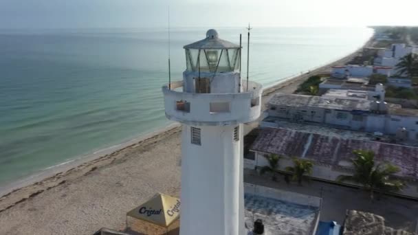 Mid Morning Closeup Orbit Right Lighthouse Telchac Puerto Yucatan Mexico — ストック動画