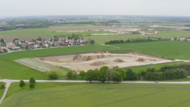 Vista Estabilizada Del Dron Desde Arriba Una Aera Construcción Arenosa — Vídeos de Stock