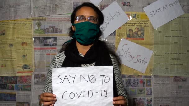 Woman Saying Corona Virus — Stok video