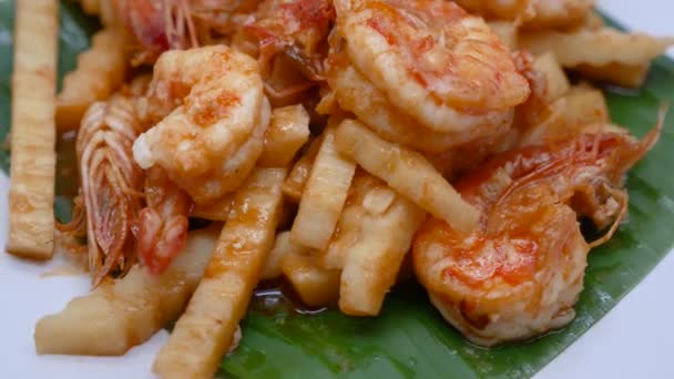 Close Footage Stir Fried Prawn Young Coconut Shoot One Thai — Stok video