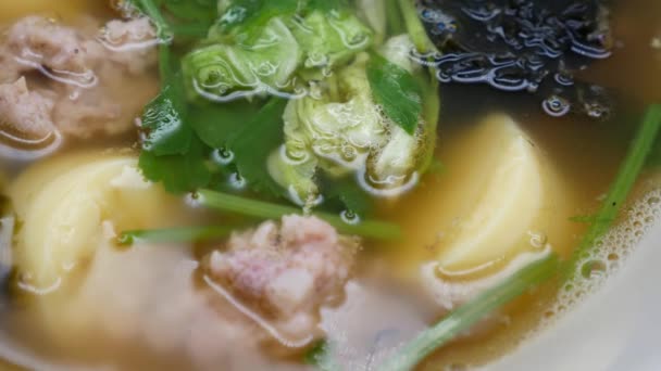 Close Footage Kaeng Jeud Tao Moo Sup Contained Tofu Minced — Vídeo de stock