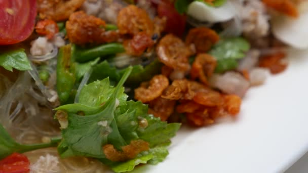 Close Footage Yum Woon Sen Spicy Vermicelli Seafood Salad One — Stock videók