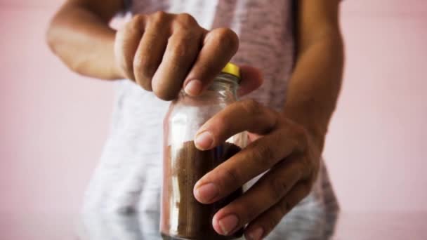 Young Man Making Coffee Coffee Powder Man Opening Coffee Powder — Video