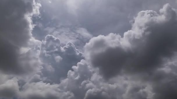 Time Lapse Fast Moving Swirling Afternoon Storm Clouds Backlit Blue — Stockvideo