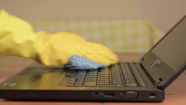 Hands Rubber Gloves Cleaning Laptop Cloth Close Shot — Vídeo de Stock