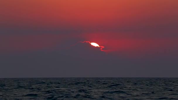 Beautiful Colorful Orange Sunset Flow Dark Clouds Sea Summer Landscape — Stockvideo
