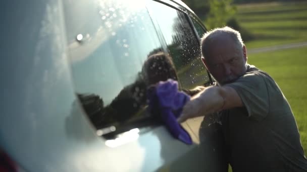 Crazy Dancing Man Doing Tango His Car While Washing Slow — Wideo stockowe