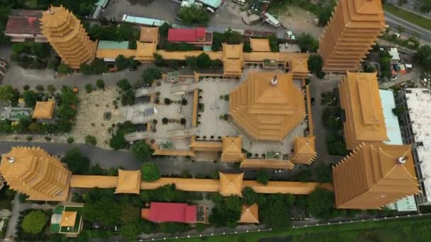 Top Drone Shot Flying Large Buddhist Temple Pagoda Chi Minh — Wideo stockowe