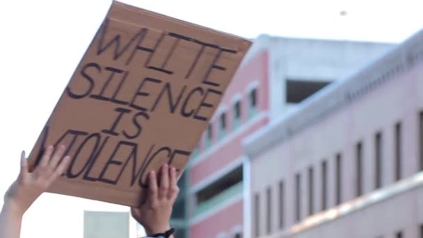 Blm Placard Sign Raised Overhead Peaceful Demonstration March — Vídeo de Stock