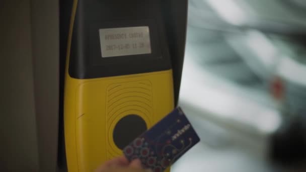 Hand Tapping Andante Public Transportation Card Porto Portugal Close Slowmo — Video Stock