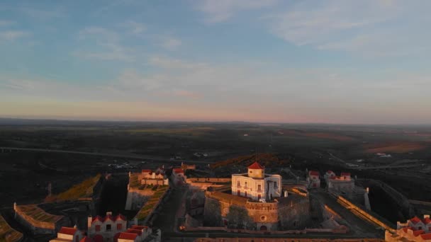 Lowering Golden Light Aerial View Fort Nossa Senhora Graca — ストック動画