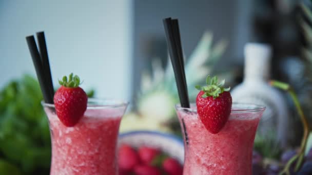 Pan Shot Two Bright Pink Frozen Smoothies Strawberry Smoothies Healthy — Stok video