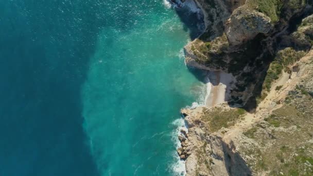 Aerial Top View Beautiful Beach Turquoise Waters Cliffs Mediterranean Coast — Stock Video