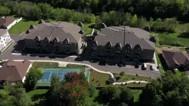 Tennis Court Front Condos Aerial — Video Stock
