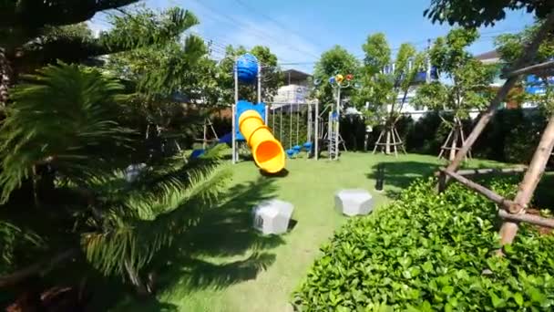 Colorful Children Playground Garden Sunny Day — 图库视频影像