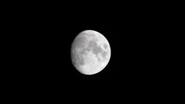 Brilliant Close Moon Either Its Waning Phase Waxing Gibbous Phase — Vídeo de Stock