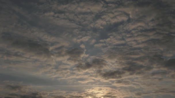 Cloud Formace Při Západu Slunce Panning Záběr Pozadí — Stock video