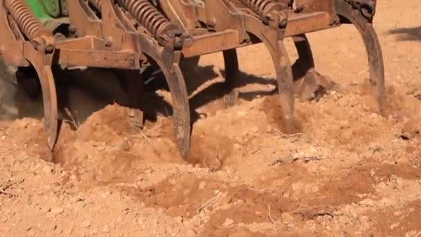 Tractor Working Land Dust Details Slow Motion Movement — Stockvideo