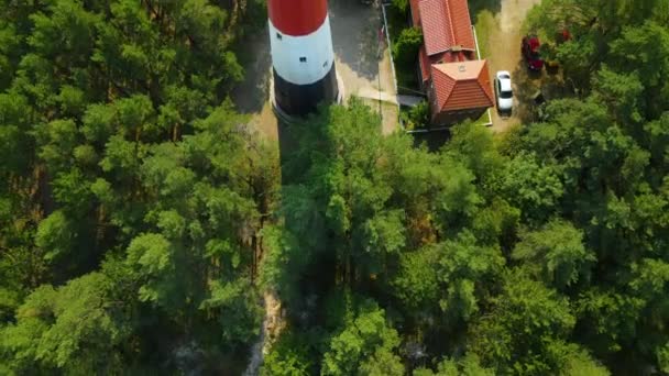 Aerial Close View Stilo Lighthouse Green Forest Lighthouse Located Osetnik — Stock videók