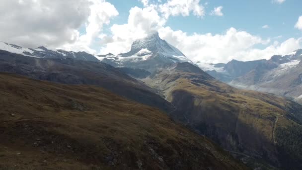 Matterhorn Από Την Προβολή Drone — Αρχείο Βίντεο