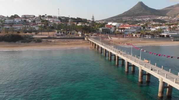 Flying Walkway Leading Ocean Town Buildings Porto Santo View — Wideo stockowe