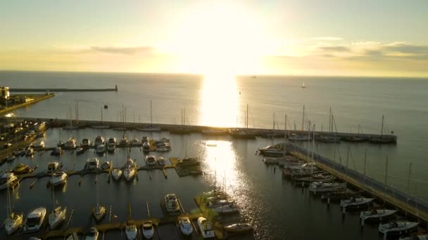 Breathtaking Sunset Gdynia Marina Filled Sailing Boats Sunlight Reflects Calm — Wideo stockowe