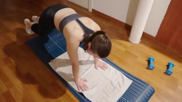 Young Woman Doing Leg Thrusts Home Exercise Workout Routine — Stok video