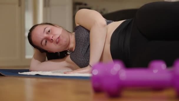 Young Caucasian Woman Doing Floor Exercises Home Lockdown 2020 — Stok video