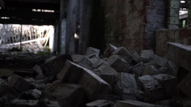 Pile Bricks Rubble Abandoned Building Panning Shot — стоковое видео